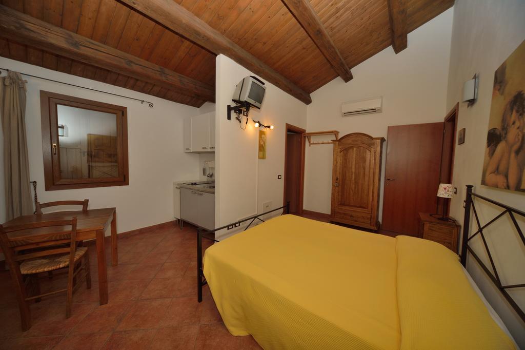 Agriturismo Calderino Фаенца Екстериор снимка